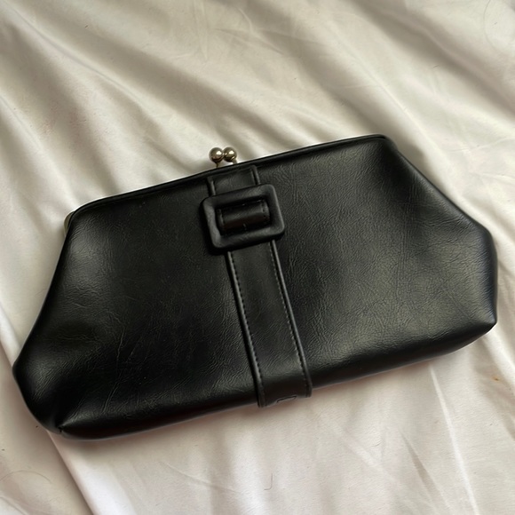 Vintage Handbags - Vintage Black Clutch